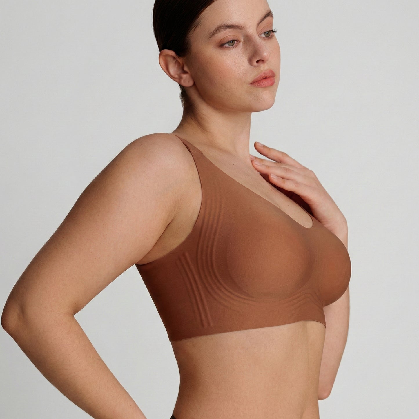 Biustonosz bez fiszbin z elastycznym podtrzymaniem